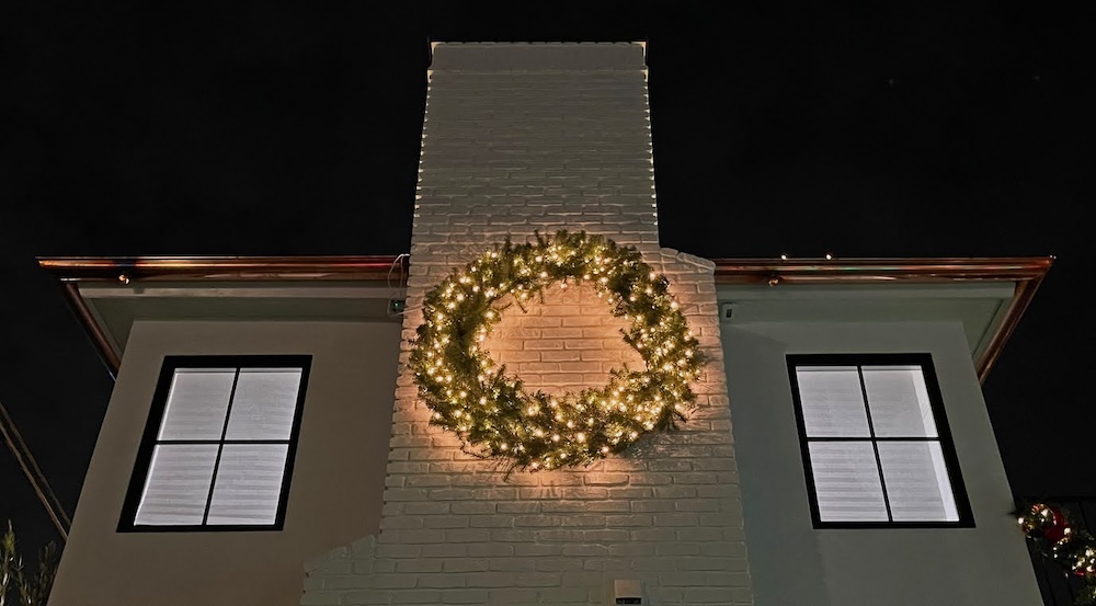 Showcase your home’s stunning tall rooflines with precision lighting.