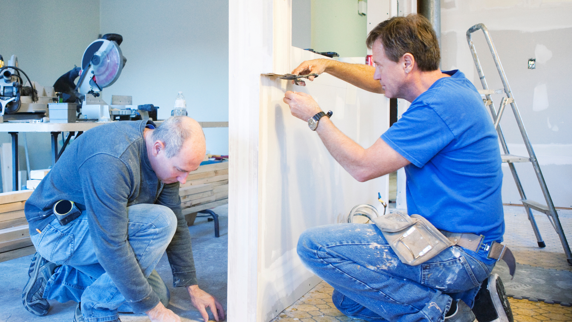 Handyman doing fall home maintenance in London, Ontario
